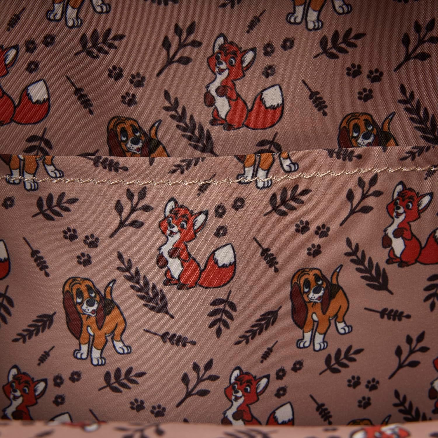 Loungefly Disney: The Fox and the Hound - Tod and Copper - Mini Backpack - Collectible Bags - Image 4